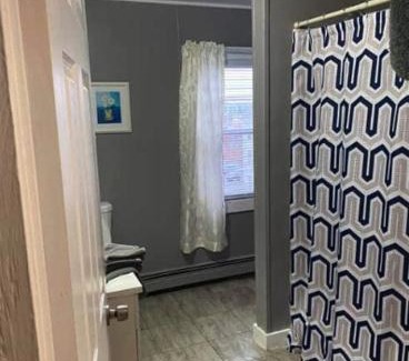 West Bayside Apartment | 3rd Floor Furnished Apt Downtown Portland