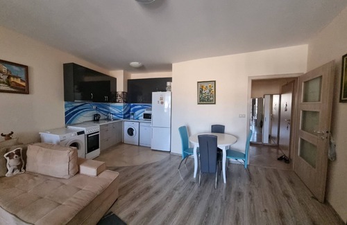 Varna Apartment | 3room. Apartment in Varna South Bay Residense, pool in the complex, beach 50m.