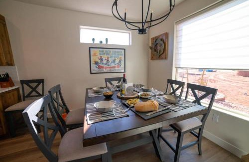Kanab House | 3x3 Sanctuary at Kanab - New West Properties