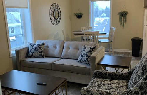 Sylvan Beach Apartment | 4 beautiful one bedroom units BEST LOCATION in Sylvan Beach! Sunset & lake view