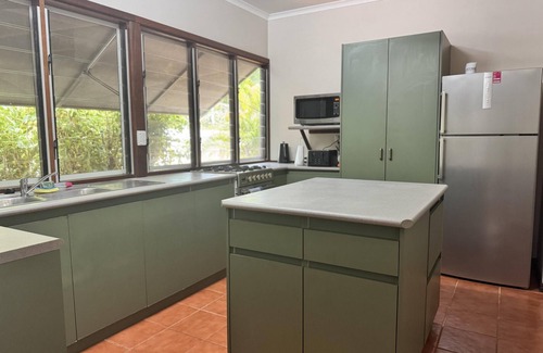 Cable Beach House | 4 Bed 2 Bath House with Pool Town Beach Broome