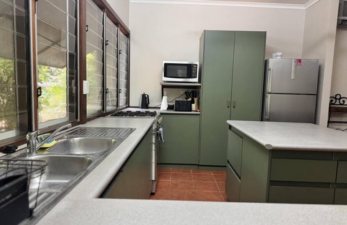 Cable Beach House | 4 Bed 2 Bath House with Pool Town Beach Broome