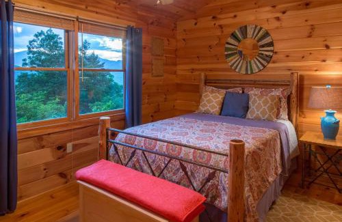 Sylva House | 4 Bed 4 Bath Vacation home in Sylva