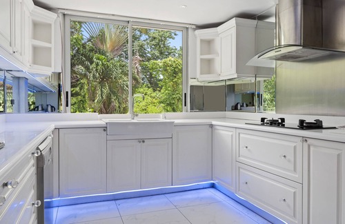 Kathu House | 4 bed/bathroom villa for 10 persons, private pool, 15 min to Patong