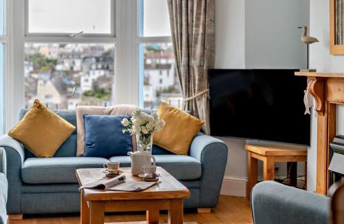 Brixham House | 4 Bed in Brixham 77206