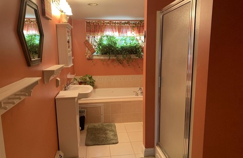 Camp Ellis House | 4 Bedroom 1.5 Bath House in Ferry Beach