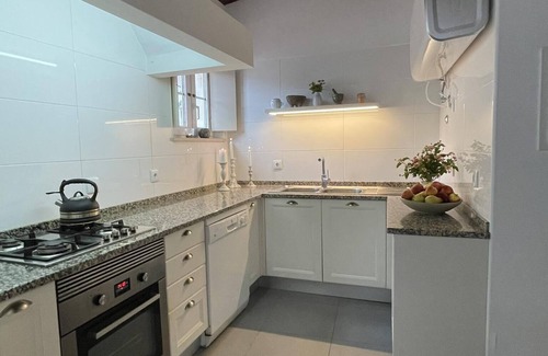 Mafra Villa | 4-Bedroom, 3 bath Traditional Villa with pool, 8 min. to Ericeira & surf beaches