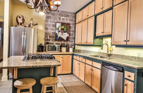 Minocqua House | 4 Bedroom, 4 Bath Remodeled Historical Home Located On Lake Minocqua