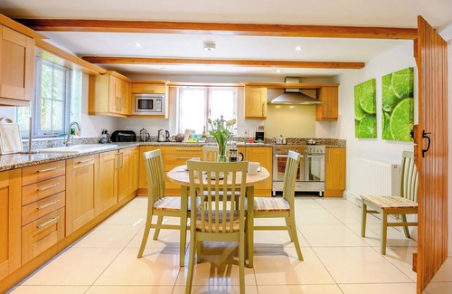 West Lulworth Cottage | 4 bedroom accommodation in West Lulworth