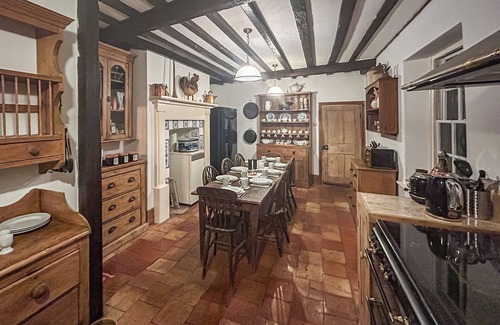 Stoke Ferry Cottage | 4 bedroom accommodation in Stoke Ferry