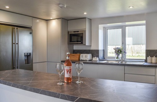 Rhosgoch Cottage | 4 bedroom accommodation in Rhosgoch