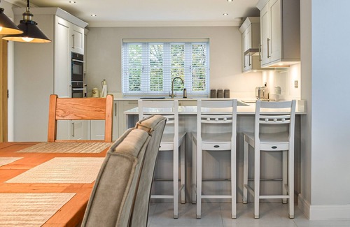 Wimborne Cottage | 4 bedroom accommodation in Wimborne