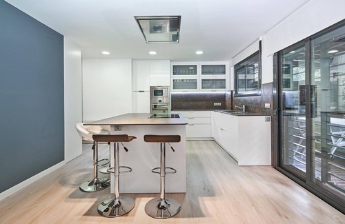 Cabrils House | 4 bedroom accommodation in Cabrils