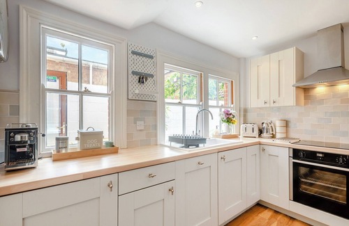 Cromer Cottage | 4 bedroom accommodation in Cromer