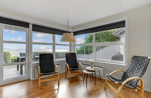Sonderhav House | 4 bedroom amazing home in Kruså