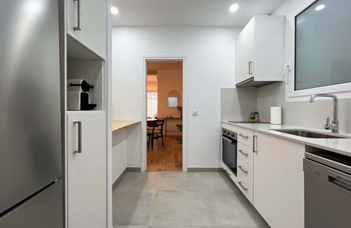 La Sagrada Familia Apartment | 4 Bedroom Apartment close to Sagrada Familia