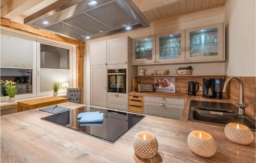 Langenhorn House | 4 Bedroom Awesome Home In Langenhorn