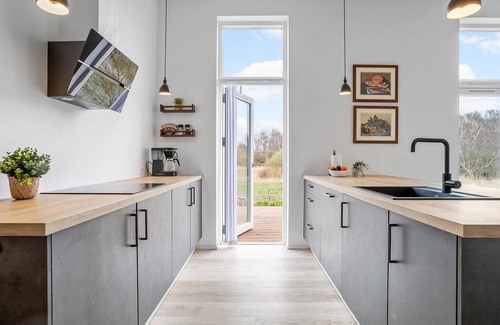 Store Kongsmark House | 4 bedroom awesome home in Slagelse