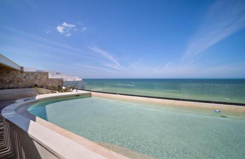 Dzemul Apartment | 4-Bedroom Beachfront Apartment