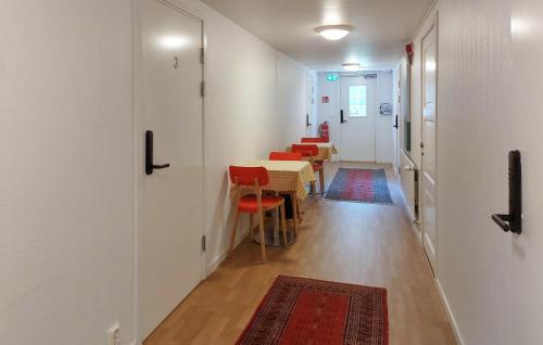 Hoor Municipality Apartment | 4 Bedroom Cozy Apartment In Höör