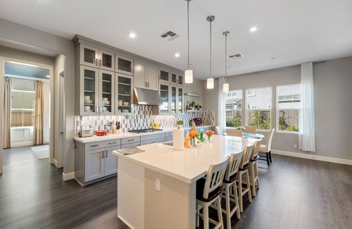 Elk Grove House | 4-bedroom Elegant&Luxurious Wilton Escape ModelHome 4039sqFt 19min fr Sacramento