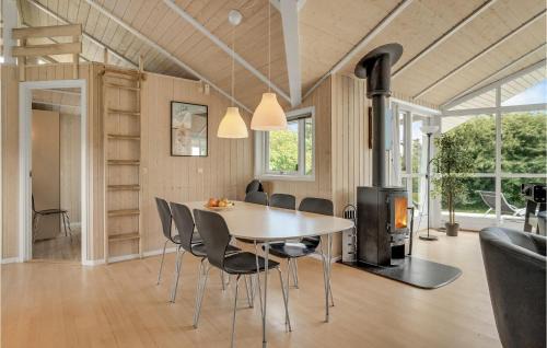 Hvidbjerg Strand House | 4 Bedroom Gorgeous Home In Børkop