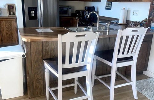 Country Meadows House | 4 Bedroom Home/ * Casino/State Farm Stadium only 2 Miles