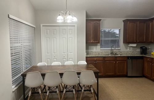 Gulf Coast Acres House | 4-bedroom house in brilliant Hudson with WiFi, AC. Live your best vacation