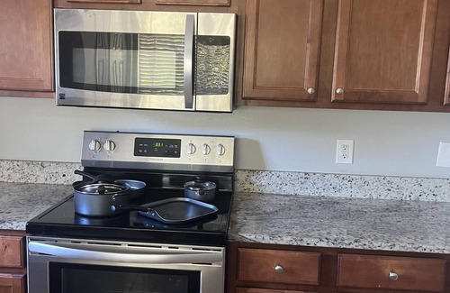 Gulf Coast Acres House | 4-bedroom house in brilliant Hudson with WiFi, AC. Live your best vacation