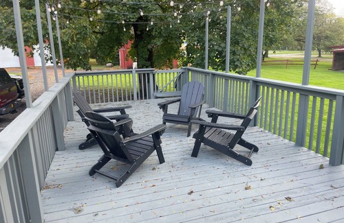 Avon House | 4-bedroom house in enjoyable Avon with WiFi, AC