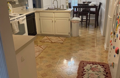 Gracewood House | 4-bedroom house in marvelous Hephzibah with WiFi, AC