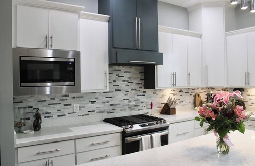 Mission House | 4-bedroom house in peaceful Mission. Enjoy your stay!