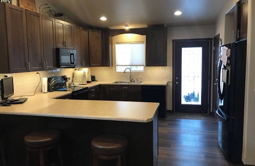 Sturgis House | 4-bedroom house in Sturgis for the 85th Motorcycle Rally with WiFi, AC and more!
