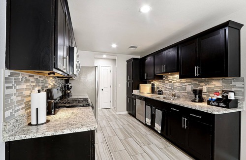 Biggs Field House | 4-bedroom house in welcoming Horizon City with AC, WiFi. Enjoy your stay!