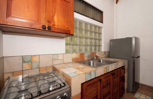 Savegre Villa | 4 bedroom, king bed, ocean view & large pool Villa