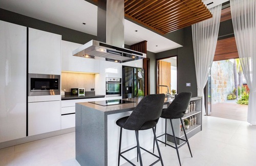 Choeng Thale Villa | 4 Bedroom Luxury Pool Villa By XXIV Villa (opened at 2019)