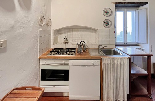 Paciano Apartment | 4 bedroom lovely apartment in Paciano