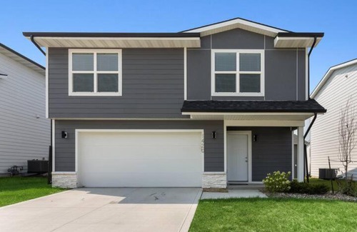 Grimes House | 4 Bedroom New Construction Home in Grimes