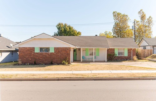 Oklahoma City House | 4 Bedroom OKC House with Gameroom