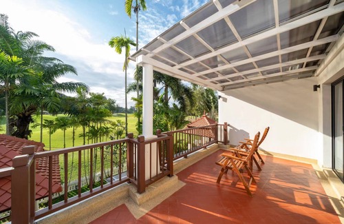 Laguna Villa | 4-bedroom pool villa in Laguna with superb golf view