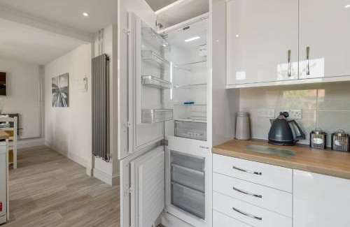 Earlham House | 4 bedroom Pitchford