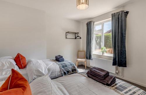 Earlham House | 4 bedroom Pitchford