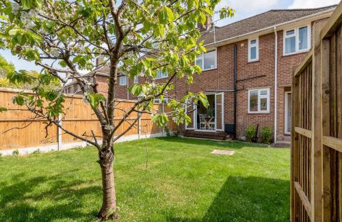 Earlham House | 4 bedroom Pitchford