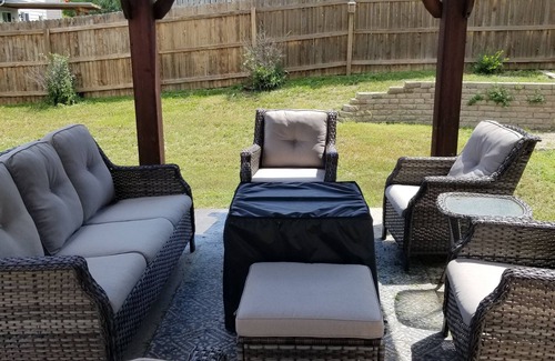 Cheyenne House | 4-Bedroom Rental with Gazebo