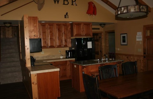 Hines House | 4 bedroom-resort amenities free with rental - Resort FUN