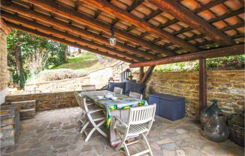 Mergo House | 4 Bedroom Stunning Home In Mergo