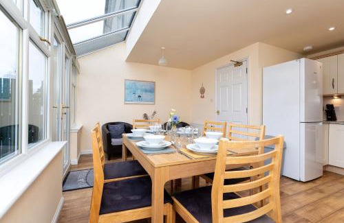 Tillicoultry House | 4 Bedroom Townhouse in Stirling
