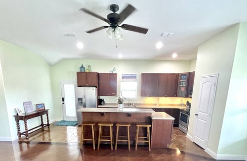 Port O Connor House | 4-bedroom vacation home - Port O'Connor