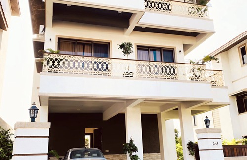 Lonavala Villa | 4-bedroom villa in serene Lonavala with AC, WiFi,Balcony and Swimming Pool