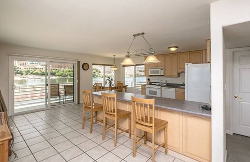 Laughlin House | 4-Bedroom Waterfront Bullhead City Home - Near Laughlin Fun!